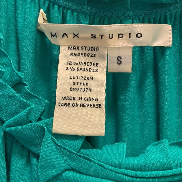 Max studio scoop neck top, emerald green - Picture 2 of 2